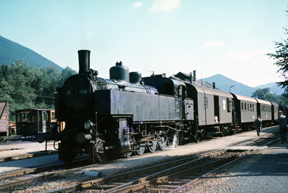 ÖBB 93.1314 at Puchburg am Schneeburg.