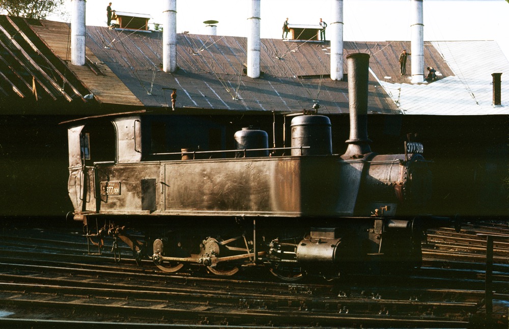 MAV 377.306