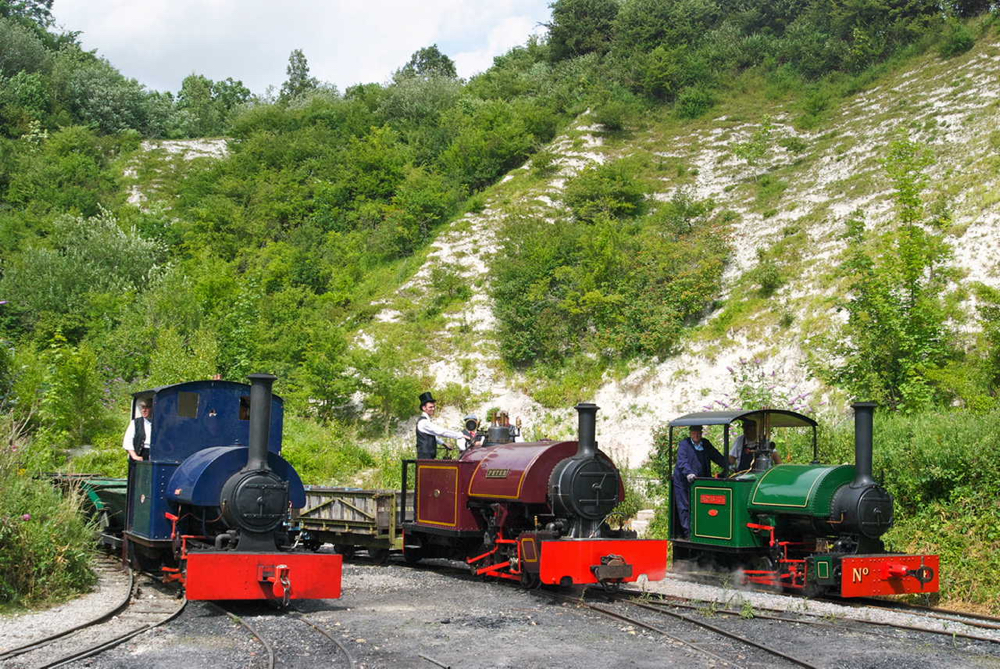 Three Bagnalls pose for the camera