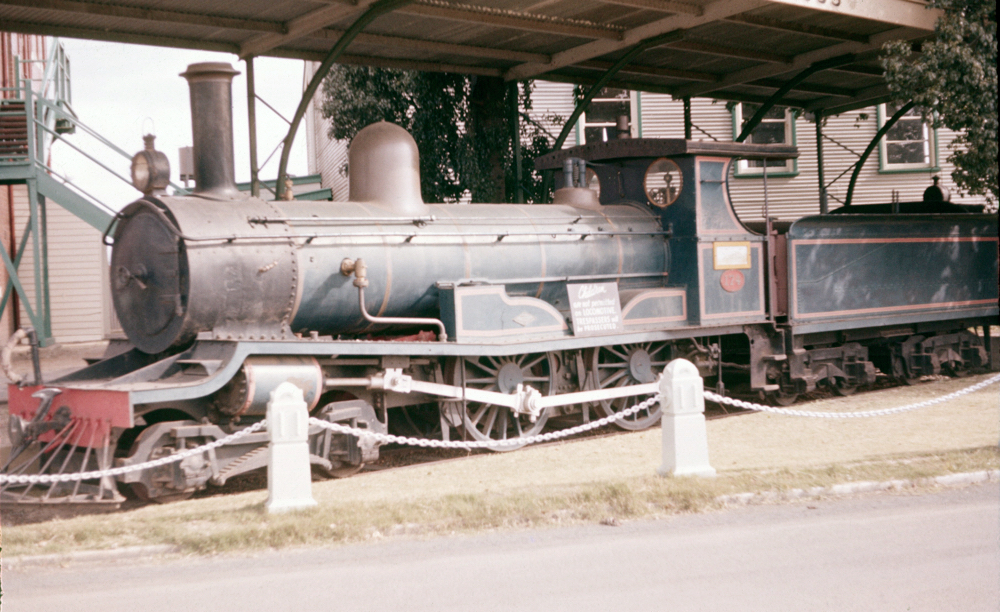 WAGR 4-4-0 plinthed at Midland Junction