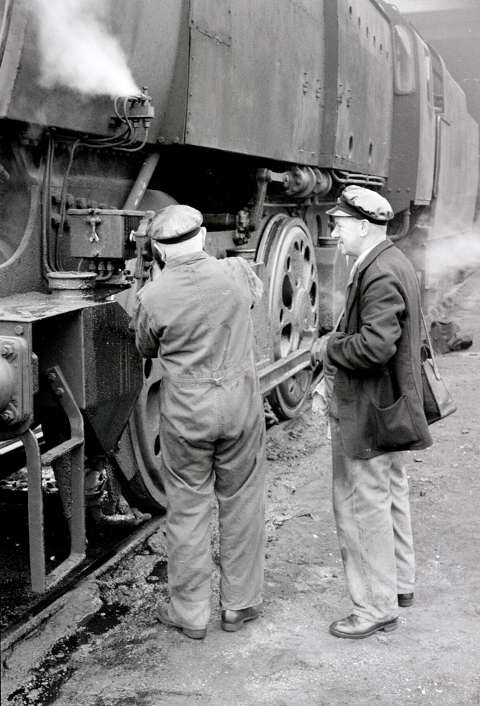 Oiling a Q1