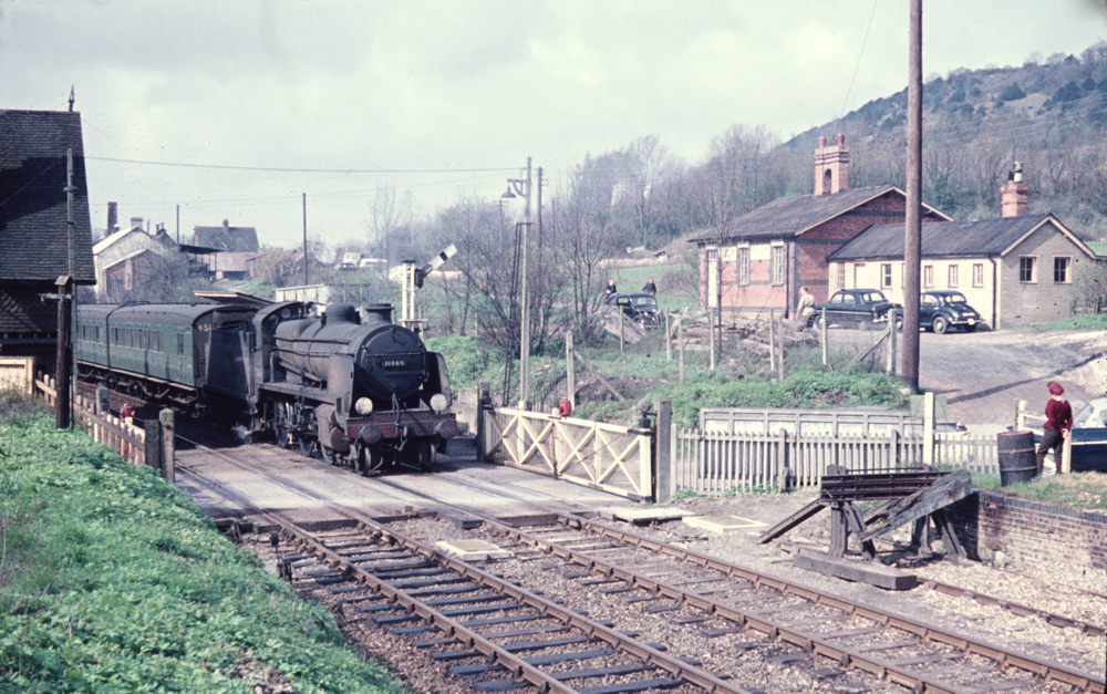 31865 waiting to depart from Betchworth