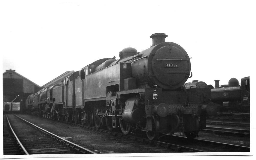 W Class 31912 at Eastleigh with sister behind